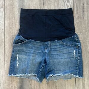Maternity Denim Shorts With Blue Stretch Panel
